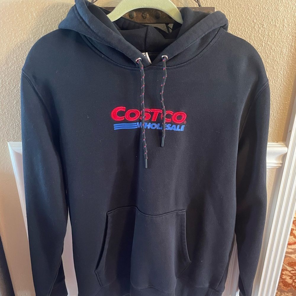 Costco Warehouse Embroidery Black Hooded Sweatshirt M